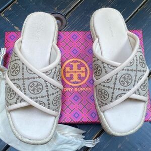 TORY BURCH T MONOGRAM JACQUARD LEATHER CRISSCROSS ESPADRILLE SLIDES SANDALS